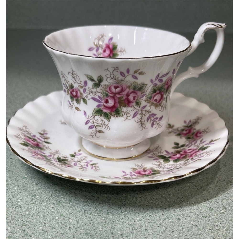 Royal Albert Lavender Rose Teacup and Saucer Vintage Bone China Floral